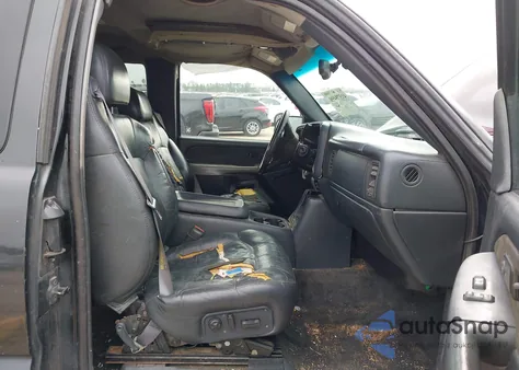 1999 GMC Sierra 1500 Sle z USA, uszkodzony, nr VIN 2GTEK19T3X1558748